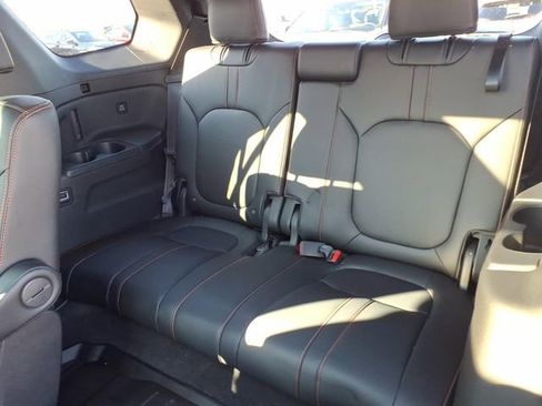 Used 2023 Honda Pilot TrailSport image 24