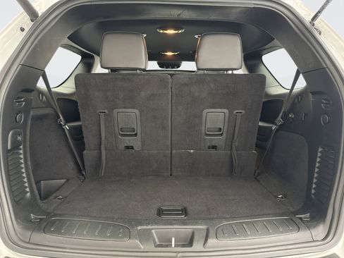 Used 2024 Dodge Durango GT image 21