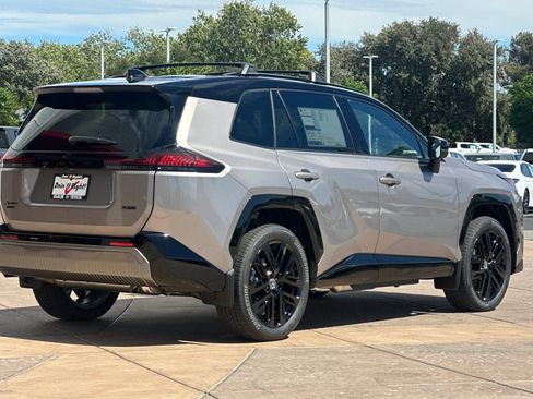 New 2026 Toyota RAV4 XSE w/ Panoramic Sun Roof Package AWD/4WD image 4