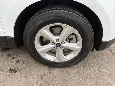Used 2022 Ford Edge SE AWD/4WD image 13