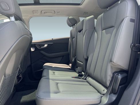 New 2025 Audi Q7 3.0T Premium Plus image 14