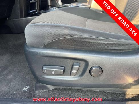 Used 2021 Toyota 4Runner TRD Off-Road image 16