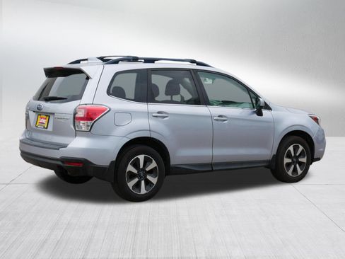 Used 2017 Subaru Forester 2.5i Limited w/ Protection Package #2 AWD/4WD image 7