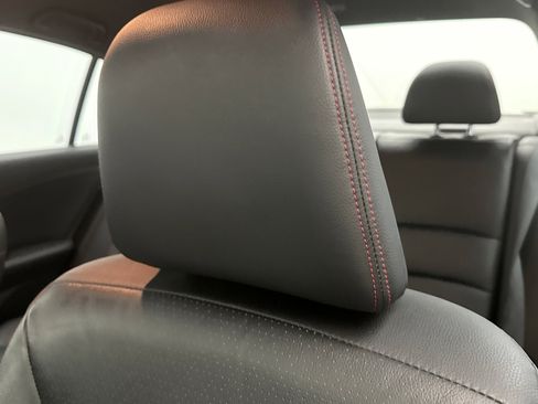 Used 2017 Honda Accord Sport Special Edition image 8