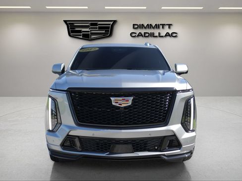 Certified 2025 Cadillac Escalade V w/ LPO, ONYX Package AWD/4WD image 2