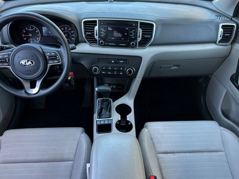 Used 2018 Kia Sportage LX AWD/4WD image 14