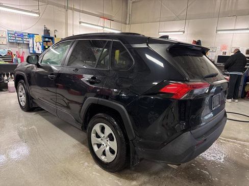 Certified 2021 Toyota RAV4 LE image 5