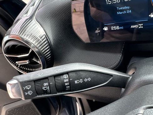 Used 2026 Chevrolet Equinox LT image 17