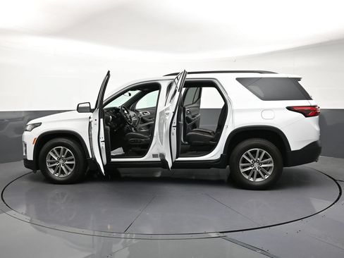 Certified 2023 Chevrolet Traverse LT AWD/4WD image 34