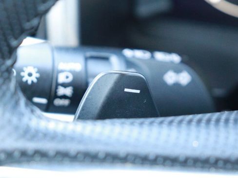 Used 2024 Mitsubishi Outlander 4WD Plug-In Hybrid image 26