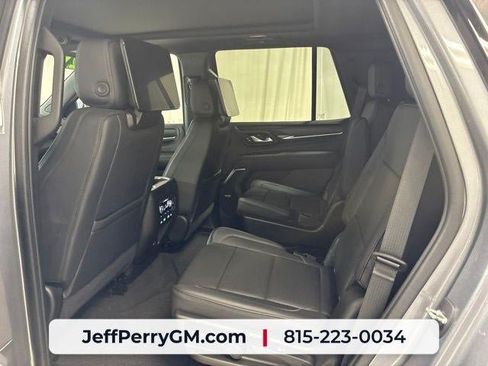 Used 2021 GMC Yukon Denali w/ Denali Ultimate Package AWD/4WD image 28
