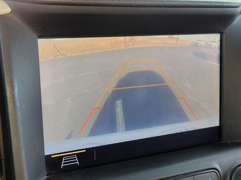 Used 2020 GMC Terrain SLE w/ Driver Convenience Package FWD image 24