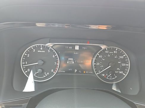 New 2025 Nissan Pathfinder SL image 14