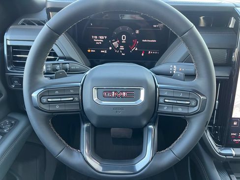 New 2026 GMC Yukon AT4 w/ AT4 Premium Package AWD/4WD image 14