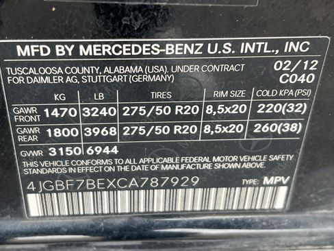 Used 2012 Mercedes-Benz GL 450 4MATIC image 25