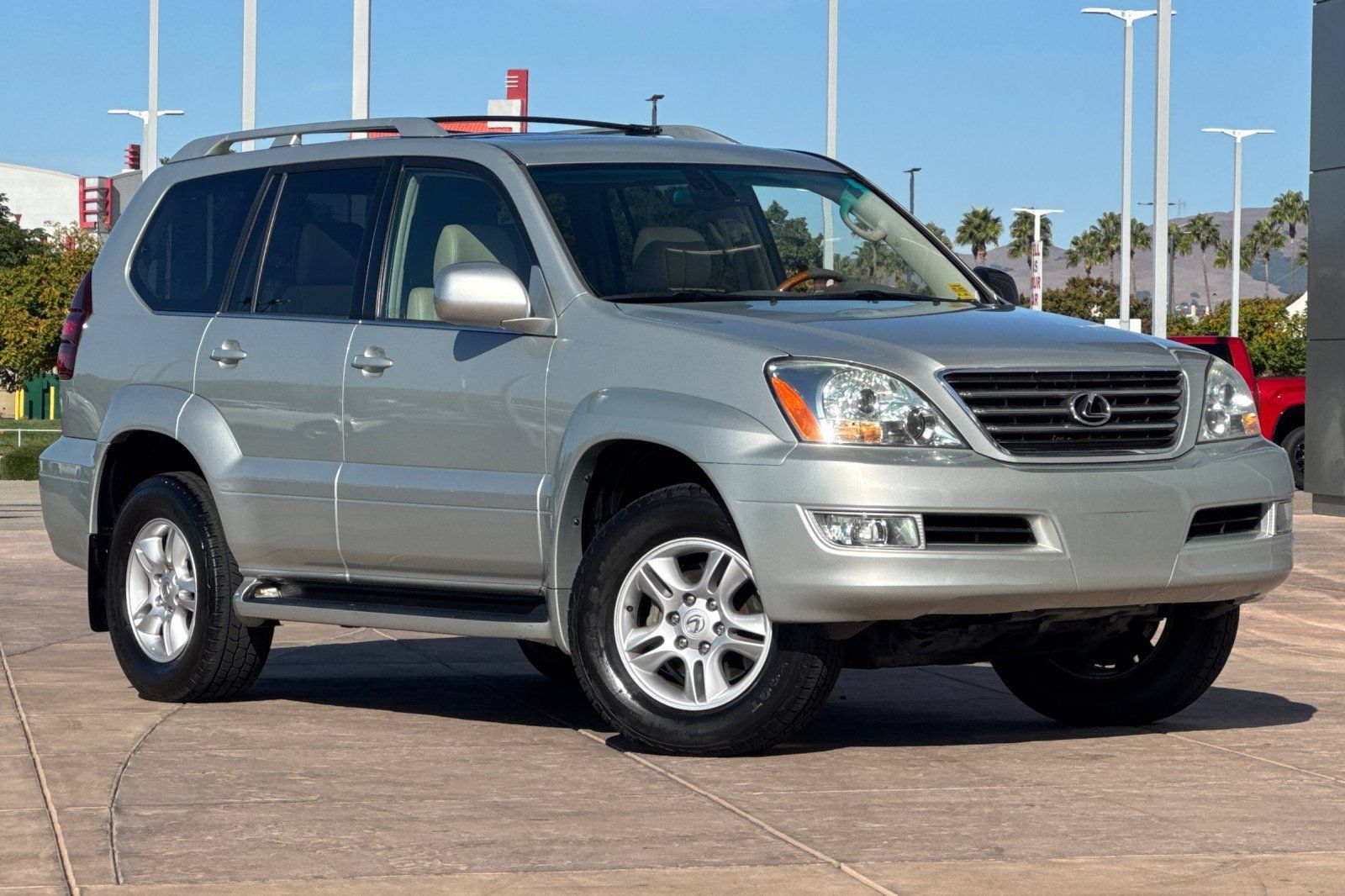 Used 2003 Lexus GX 470 AWD/4WD image 2