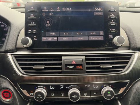 Used 2019 Honda Accord Sport image 11
