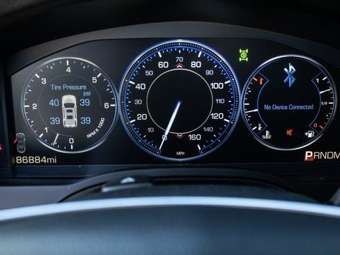 Used 2015 Cadillac Escalade ESV Premium image 13