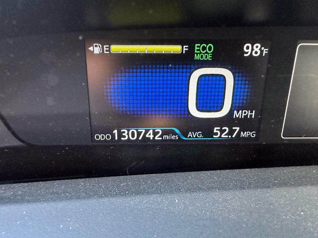 Used 2016 Toyota Prius Four FWD image 11