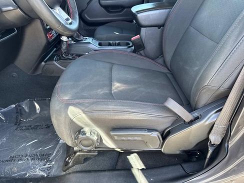 Used 2023 Jeep Wrangler Rubicon w/ Cold Weather Group image 12