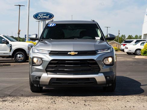 Used 2021 Chevrolet TrailBlazer LT FWD image 2