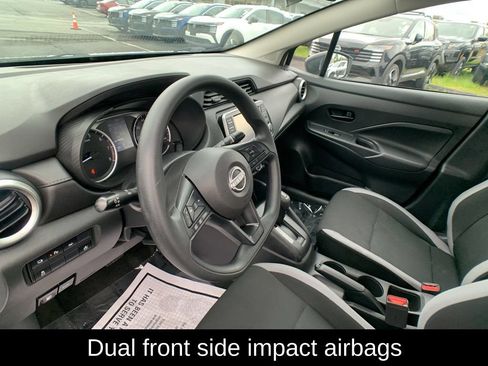 Used 2025 Nissan Versa S FWD image 13