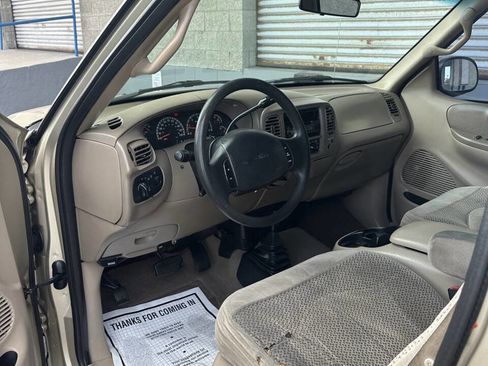 Used 2000 Ford F150 Lariat AWD/4WD image 6