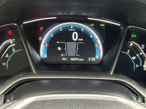 Used 2017 Honda Civic Touring image 21