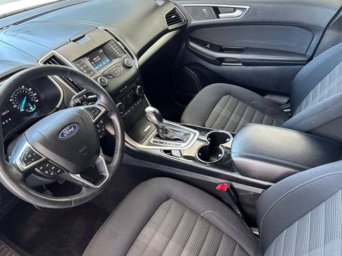 Used 2018 Ford Edge SEL AWD/4WD image 10