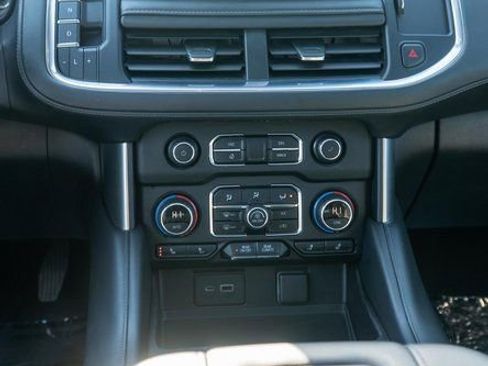 Used 2021 Chevrolet Tahoe LT w/ LT Signature Package image 16