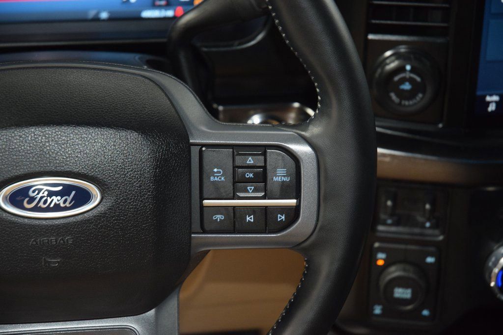 Used 2023 Ford F250 Lariat w/ Lariat Ultimate Package AWD/4WD image 35