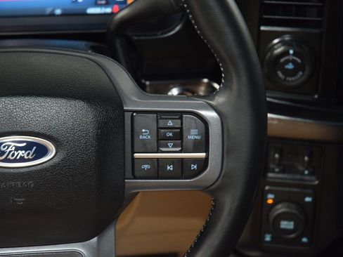 Used 2023 Ford F250 Lariat w/ Lariat Ultimate Package image 35