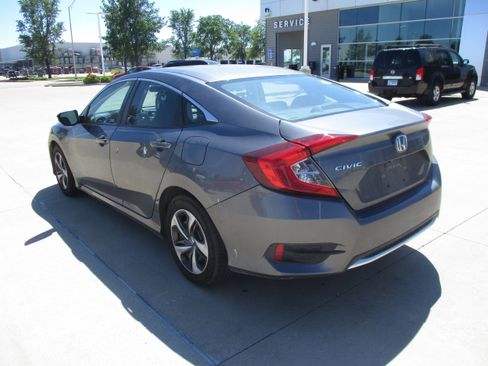 Used 2020 Honda Civic LX image 3