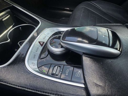 Used 2019 Mercedes-Benz S 560 4MATIC Sedan image 29