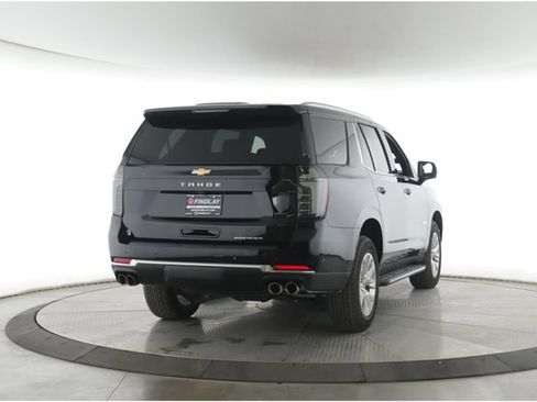 Used 2026 Chevrolet Tahoe Premier w/ Sun And Tow Package AWD/4WD image 7