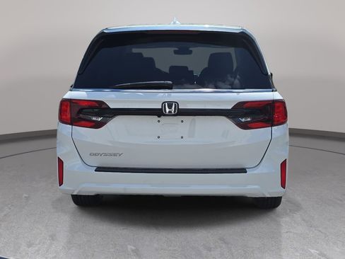 New 2026 Honda Odyssey EX-L image 6