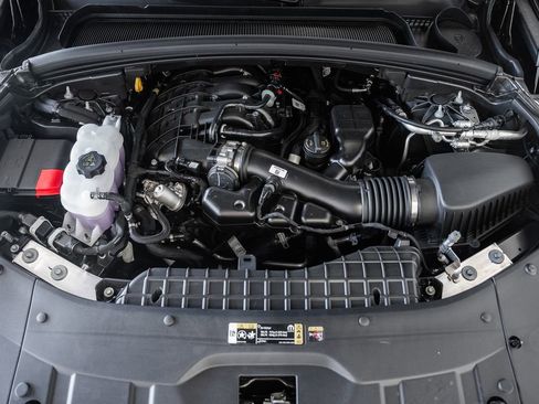 New 2025 Jeep Grand Cherokee Laredo X w/ Luxury Tech Group I image 17