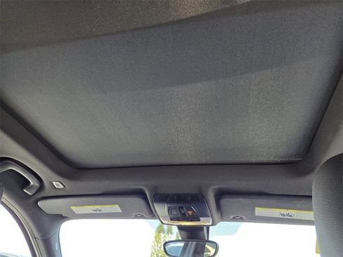 Certified 2022 BMW X1 sDrive28i w/ Premium Package image 17