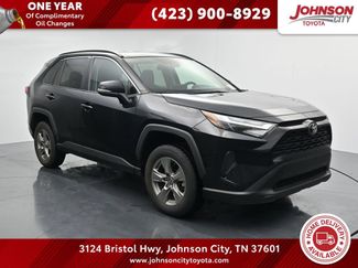 Used 2024 Toyota RAV4 XLE AWD/4WD video 1