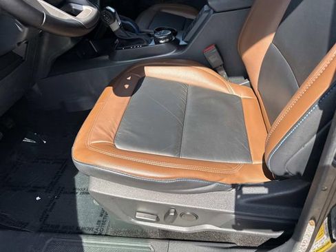 Used 2022 Ford Bronco Outer Banks image 15