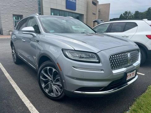 Used 2022 Lincoln Nautilus Reserve w/ Equipment Group 201A AWD/4WD image 3