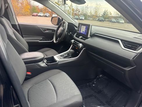 Used 2023 Toyota RAV4 AWD Hybrid image 18