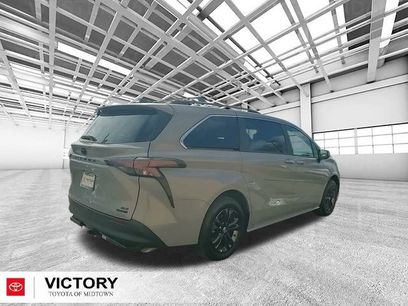 Certified 2024 Toyota Sienna XLE Woodland Edition