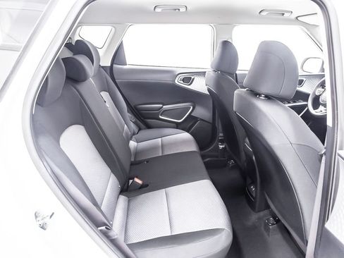 Used 2023 Kia Soul S FWD image 32