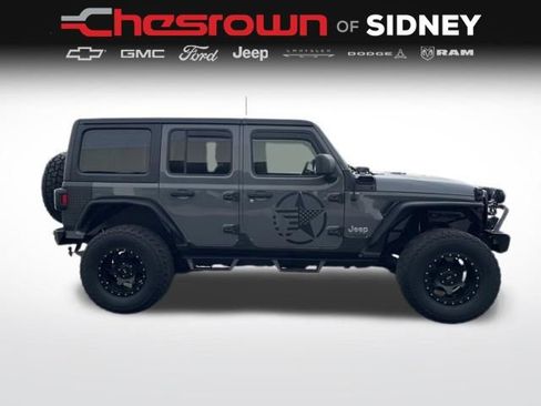 Used 2019 Jeep Wrangler Unlimited Sport S AWD/4WD image 4