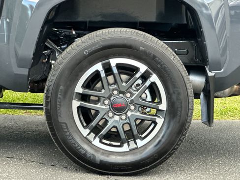Used 2024 Toyota Tacoma TRD Sport RWD image 28