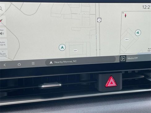 New 2026 Kia Carnival EX image 34