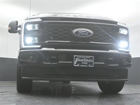 Used 2024 Ford F250 Lariat w/ Sport Appearance Package image 31
