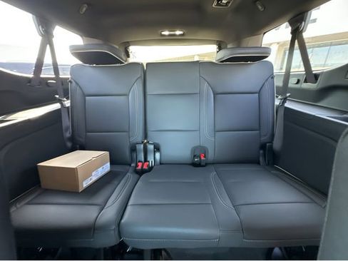 New 2026 GMC Yukon XL Elevation image 16