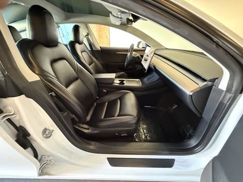 Used 2023 Tesla Model 3 Standard Range image 20